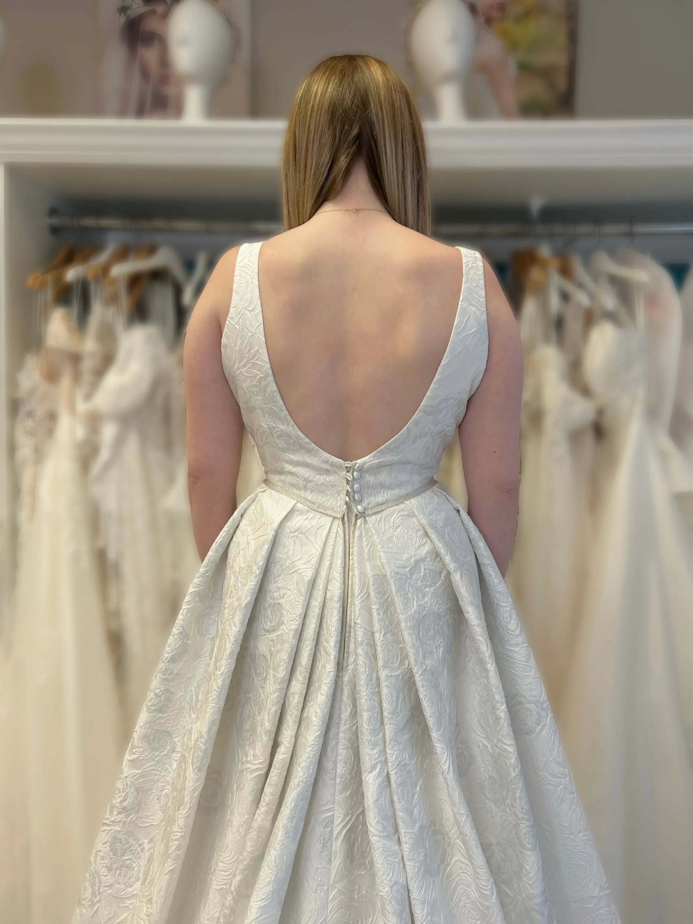 Lea-Ann Belter 'Elsie' Wedding Dress Sample