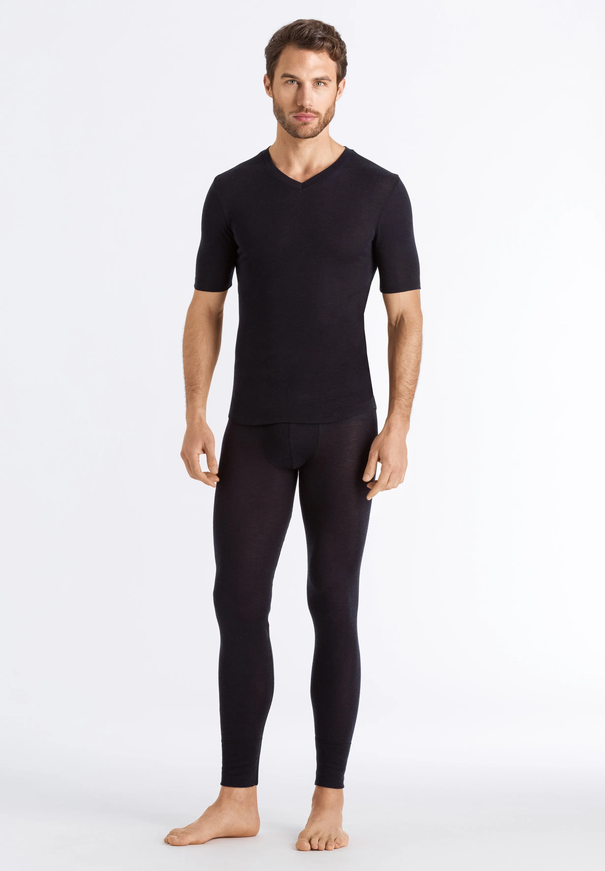 Silk/Cashmere V-Neck Fitted T-Shirt | Black 73152-019