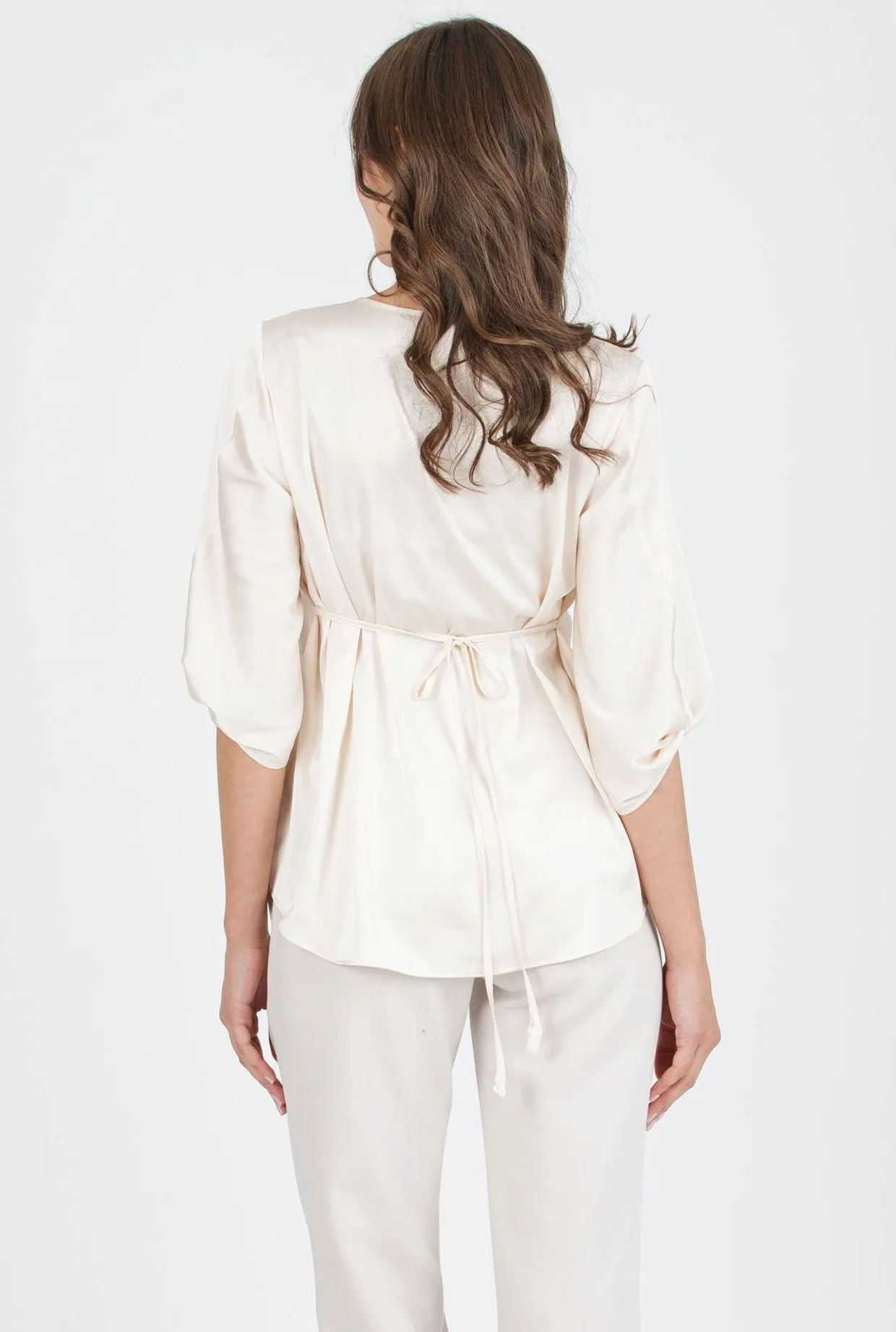 Sydney Satin Maternity Blouse in Pearl